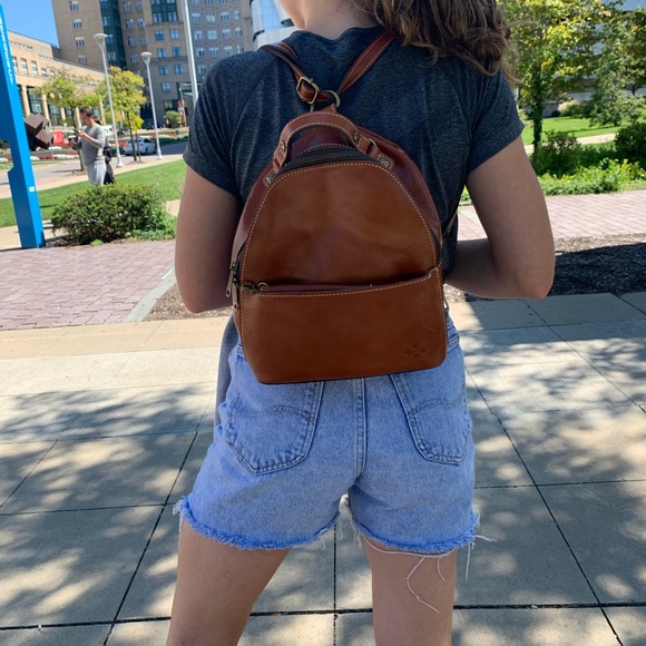 Patricia Nash convertible leather backpack - Picture 15 of 16